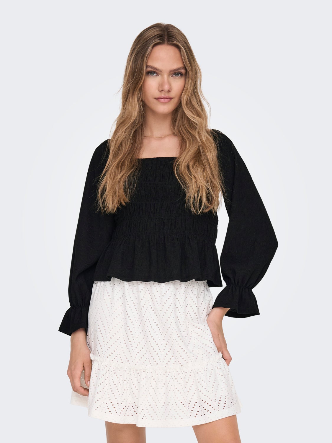 JDYLOTUS Top Black