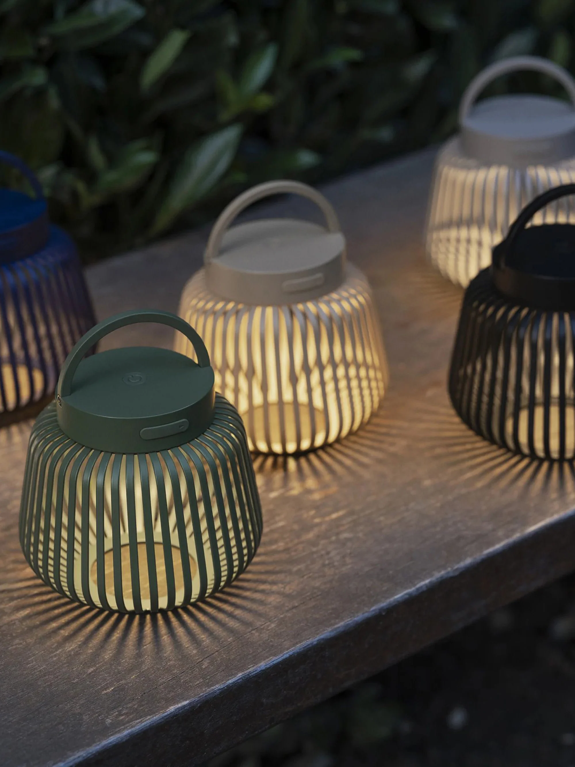 Draagbare outdoor LED-tafellamp Lito, H 12 cm