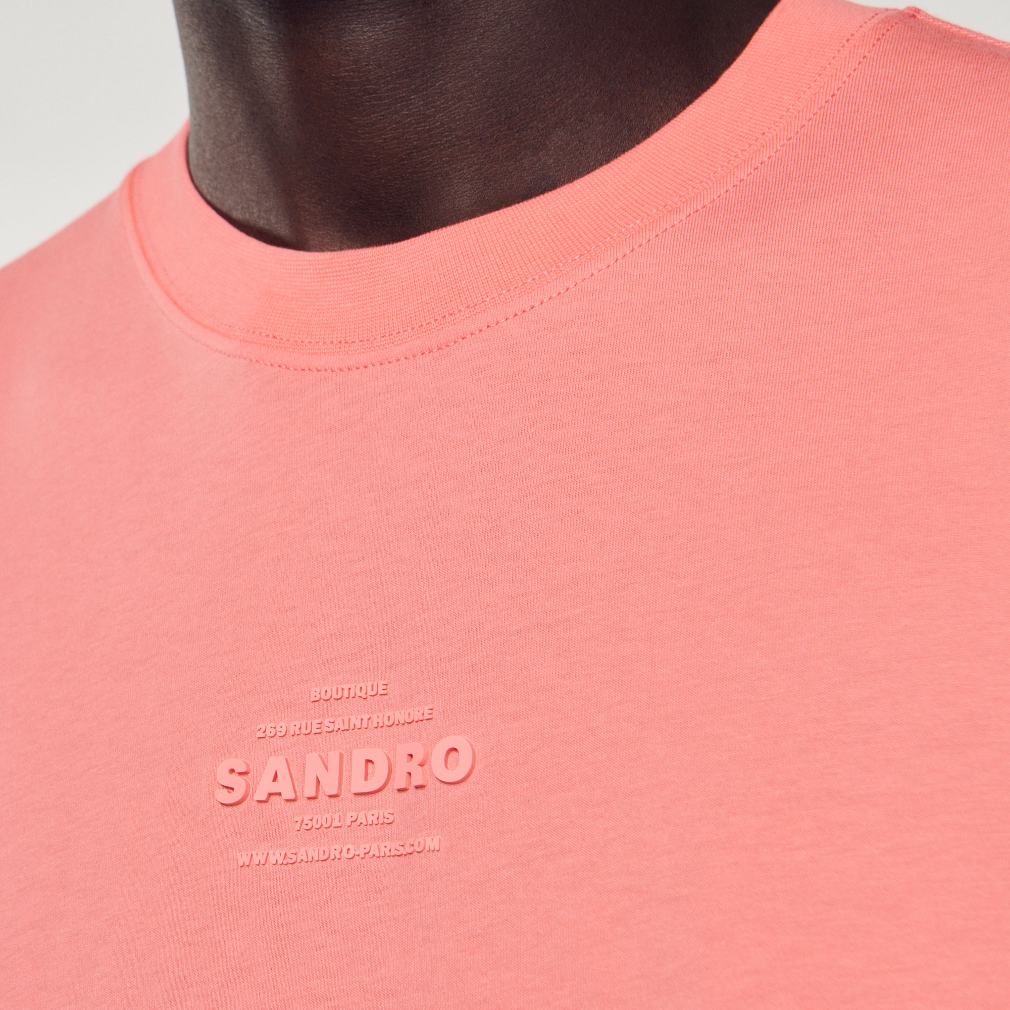 T-shirt logo rubber