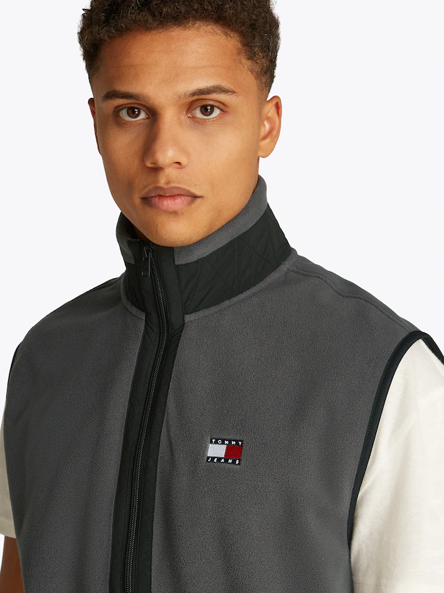 Tommy Jeans Plus Fleeceweste »TJM POLAR FLEECE VEST EXT« Grosse Grössen, mit kontrastfarbenen Details