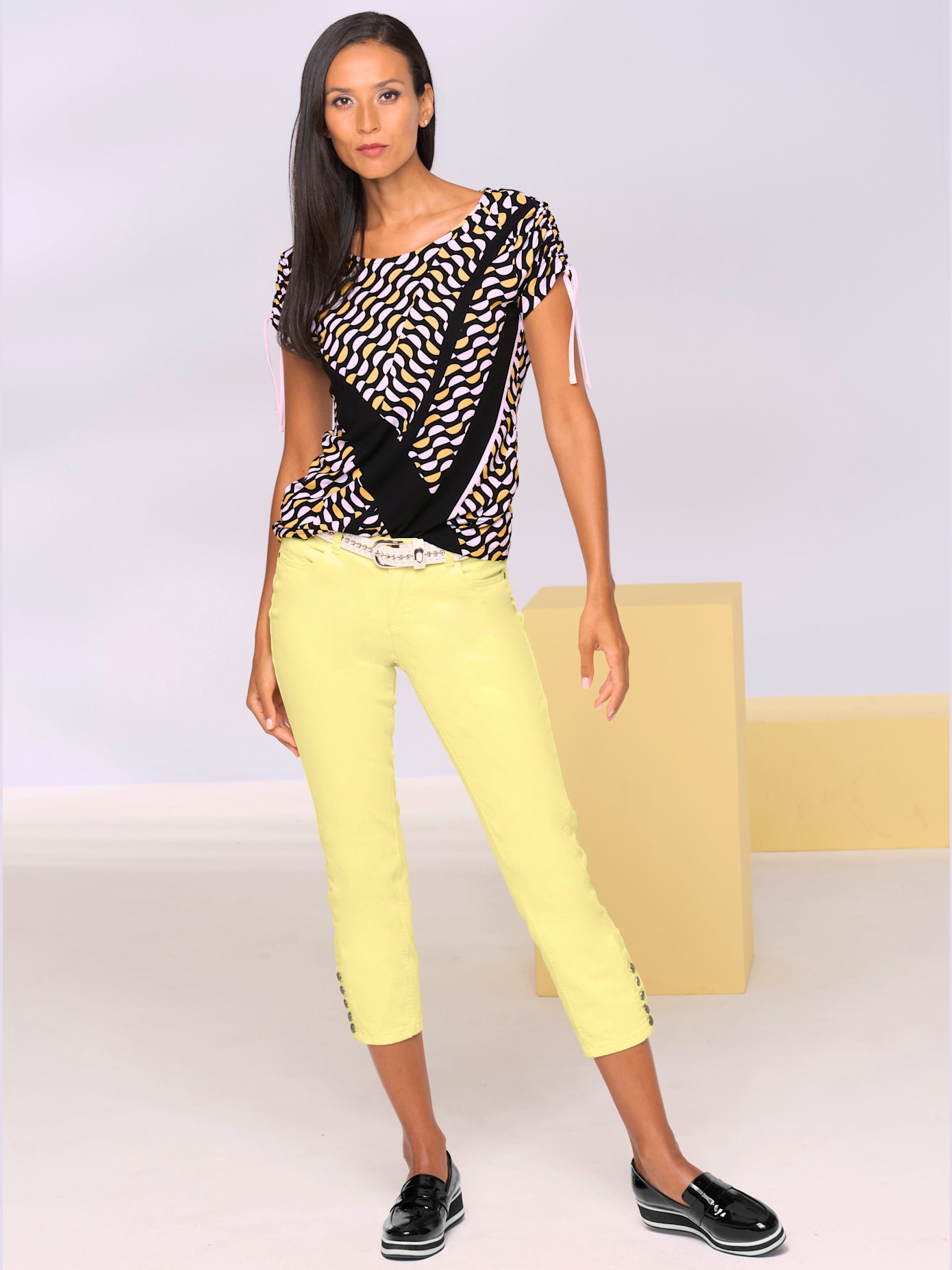 Pantalon effet ventre plat coupe skinny