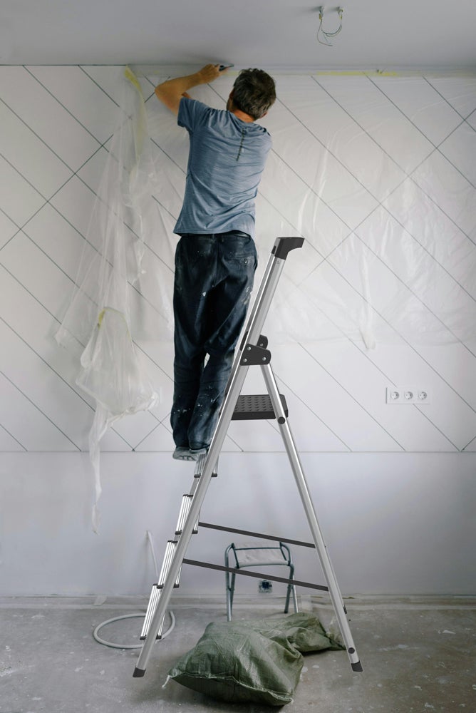Huishoudladder met 5 treden en gereedschapsbak – opvouwbaar
