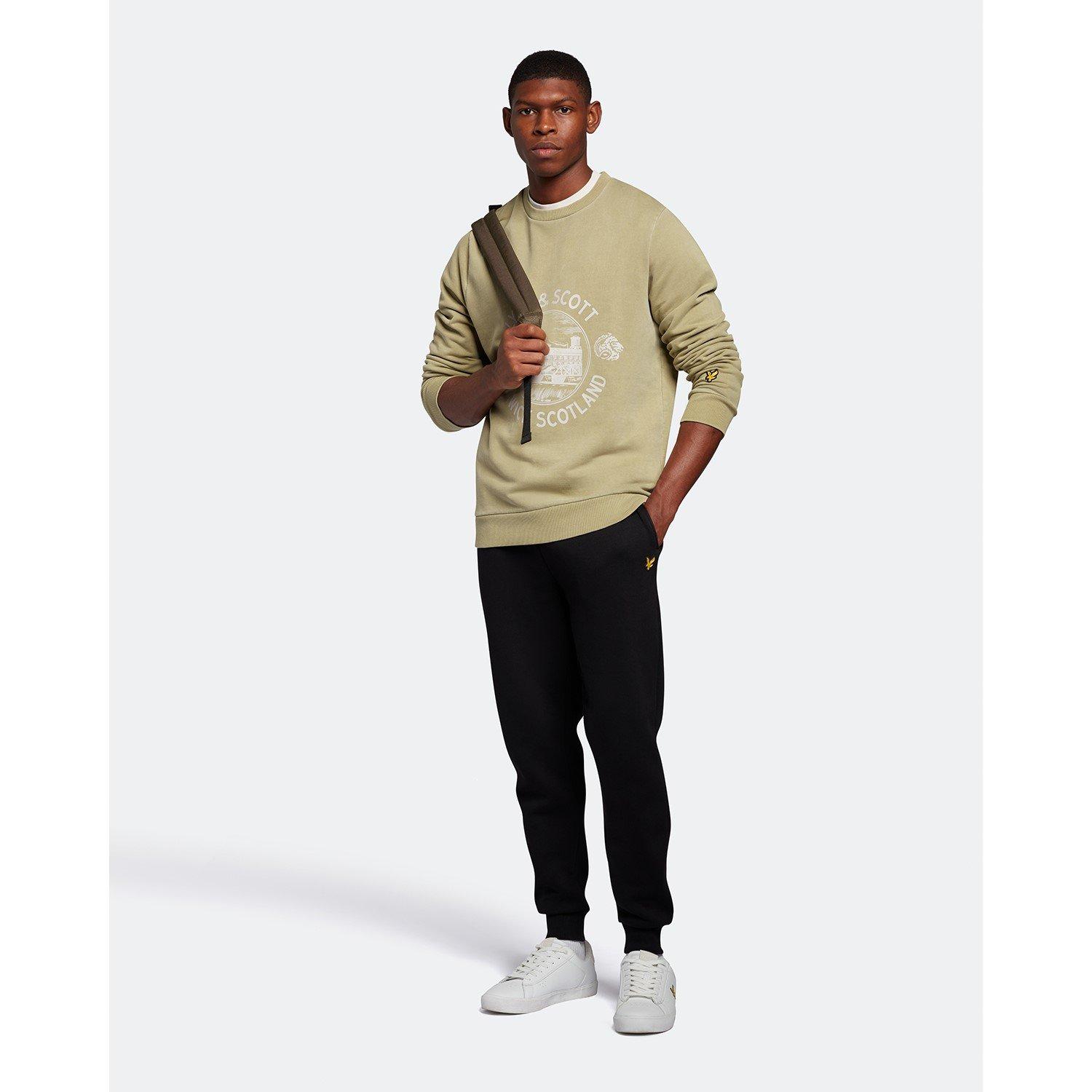 Lyle and Scott Hwk Prnt Crw Sn99
