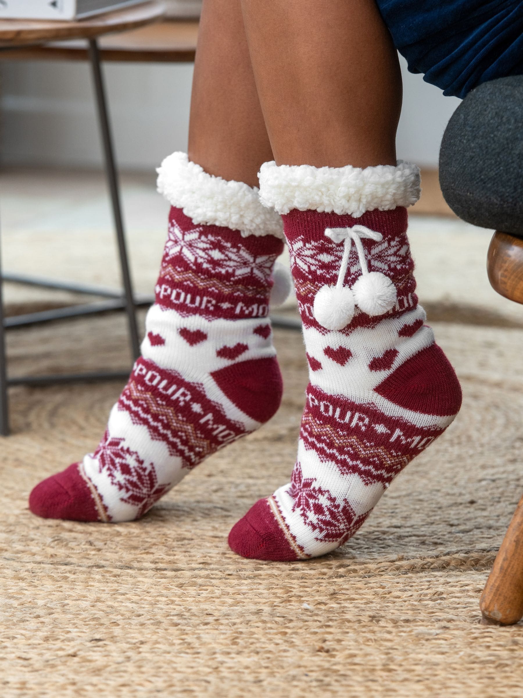 Rood - Pour Moi - Comfortabele gebreide pantoffelsok met kabelpatroon