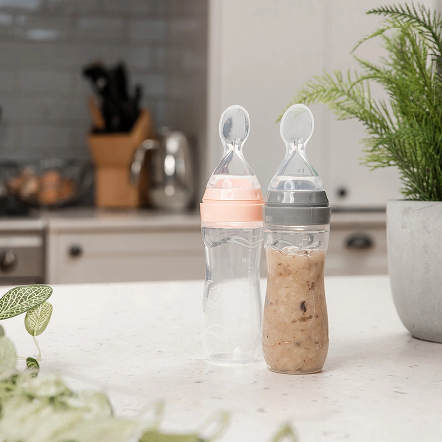 haakaa® Fütterflasche, Squeeze mit Löffel grau