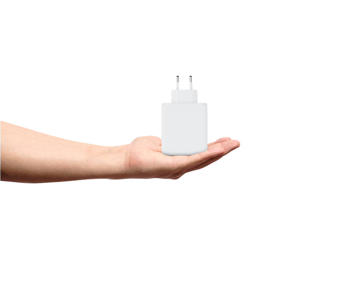 Xtorm - 100W GaN2 Ultra hjemmeoplader 2xUSB-C/USB-A Hvid