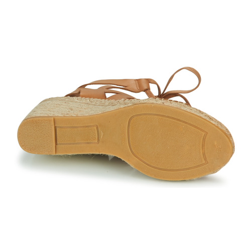 Betty London - OTANA - Camel