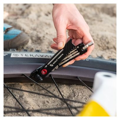 Multi-Outil Wolf Tooth 8-Bit Pack Pliers (17 Fonctions) Noir