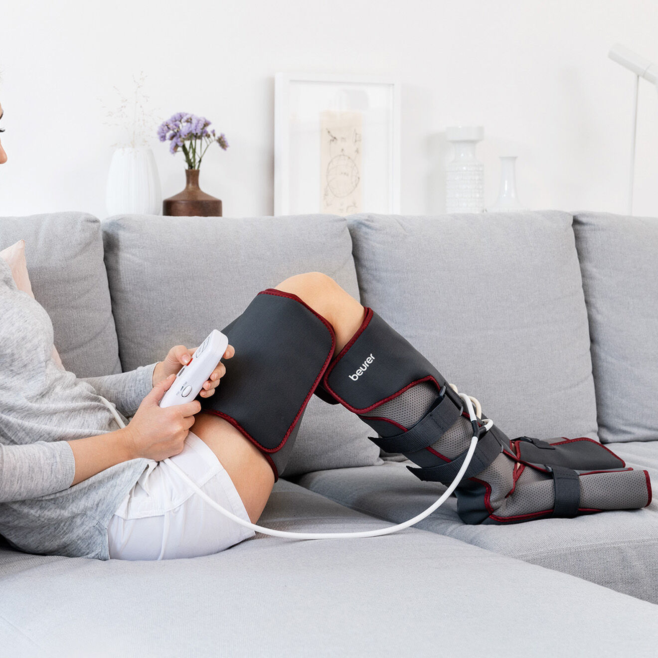 Beurer Appareil de massage des jambes par compression professionnel gris