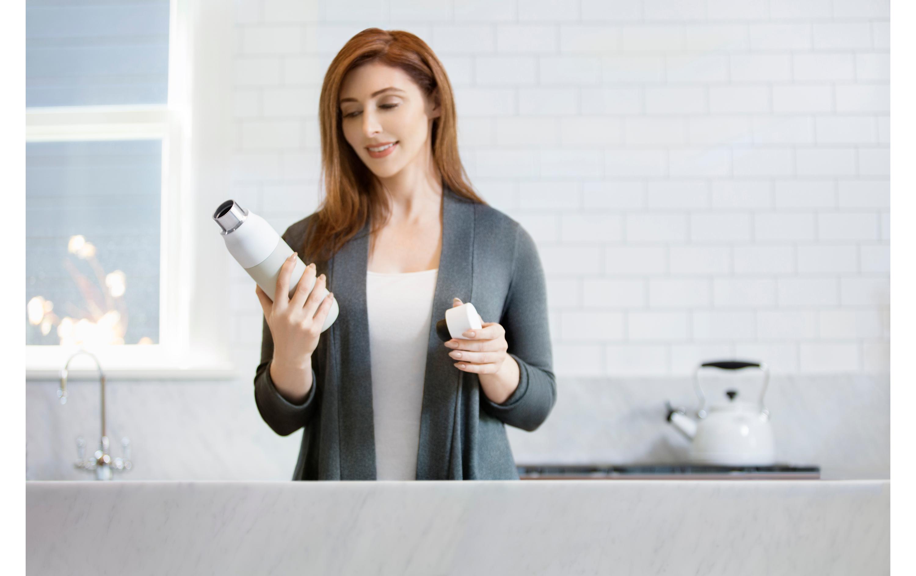 Thermosflasche 740 ml, Granite WhiteSelbstreinigende Thermosflasche