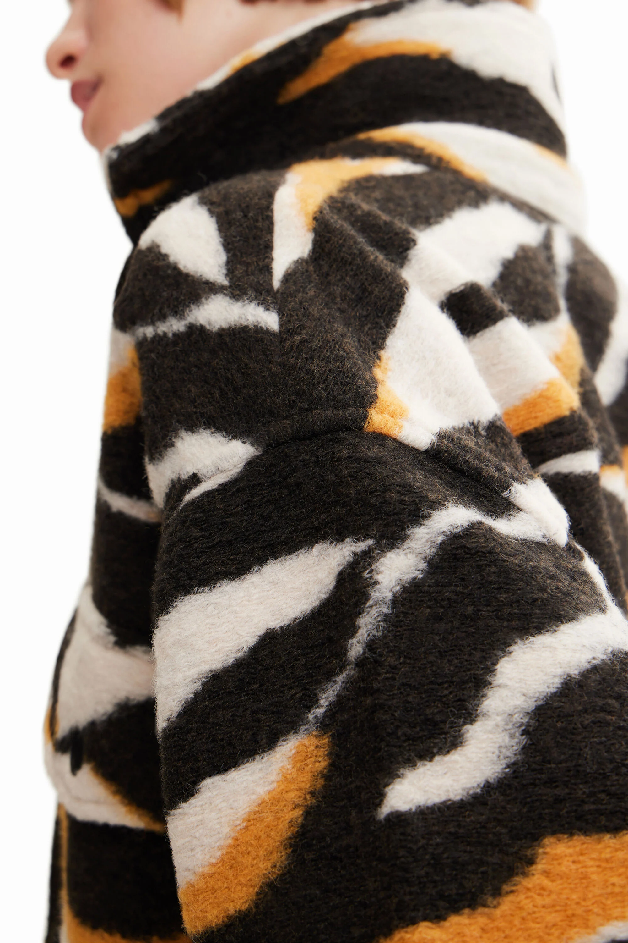 Casaco comprido com sobrecamisa de estampa de zebra