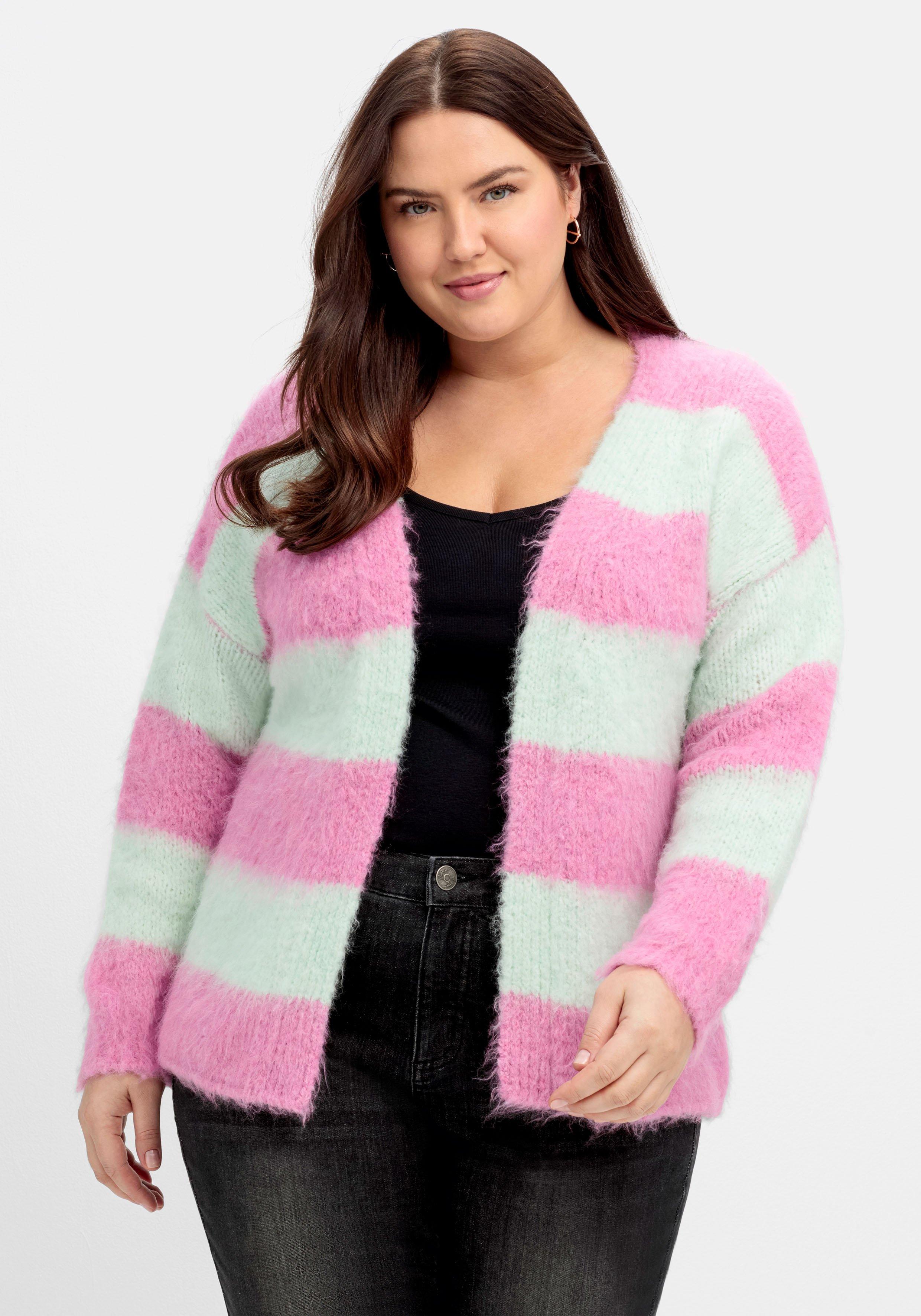 Kurze Strickjacke mit Blockstreifen, flauschige Qualität
