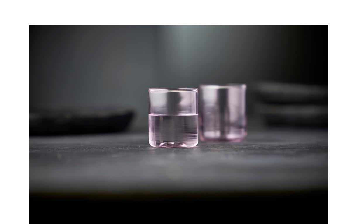 Schnapsglas Torino Pink, 2 Stück, 5.5 clFarbige Gläser für das tägliche Konsumieren von Ingwer-Shots bis hin zu starken Espresso-Shots von