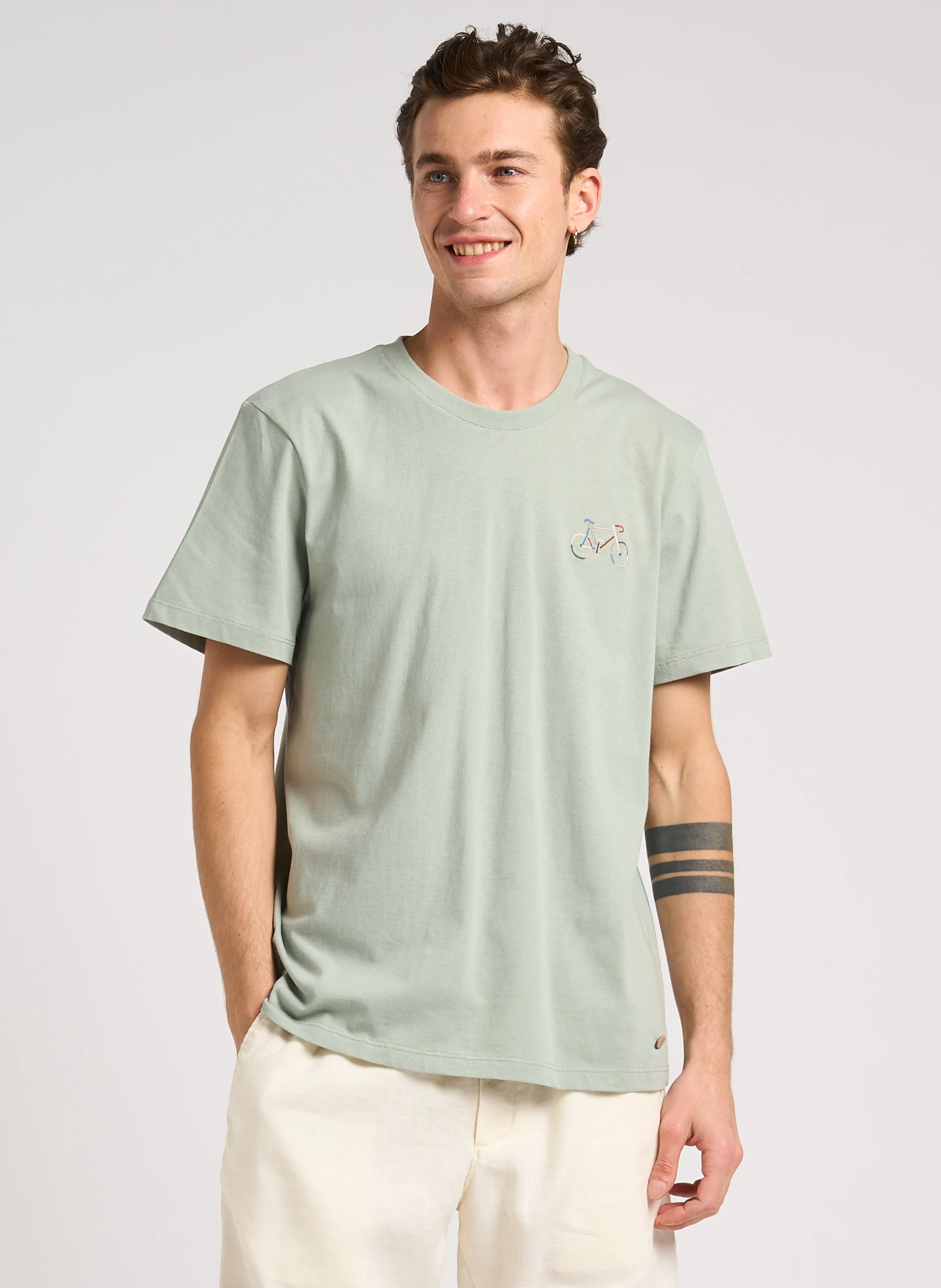 ARCY - Tee-shirt droit col rond en coton recyclé mélangé | Vert