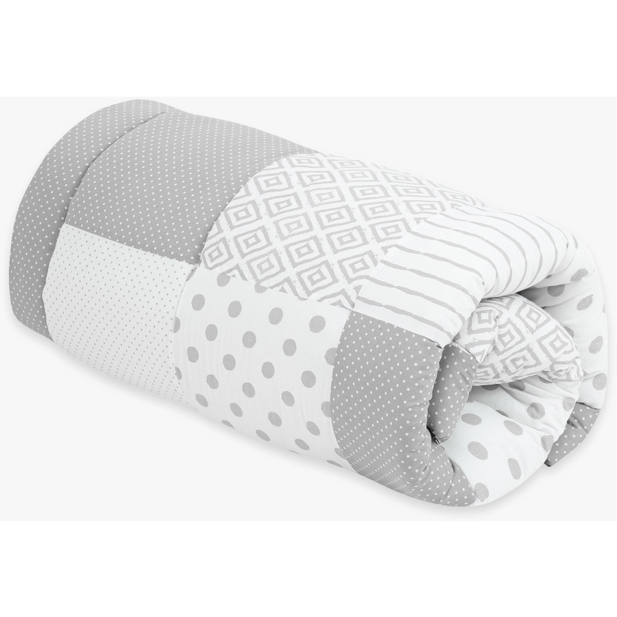 emma & noah Krabbeldecke | Patchwork Essential Grau 200x200cm