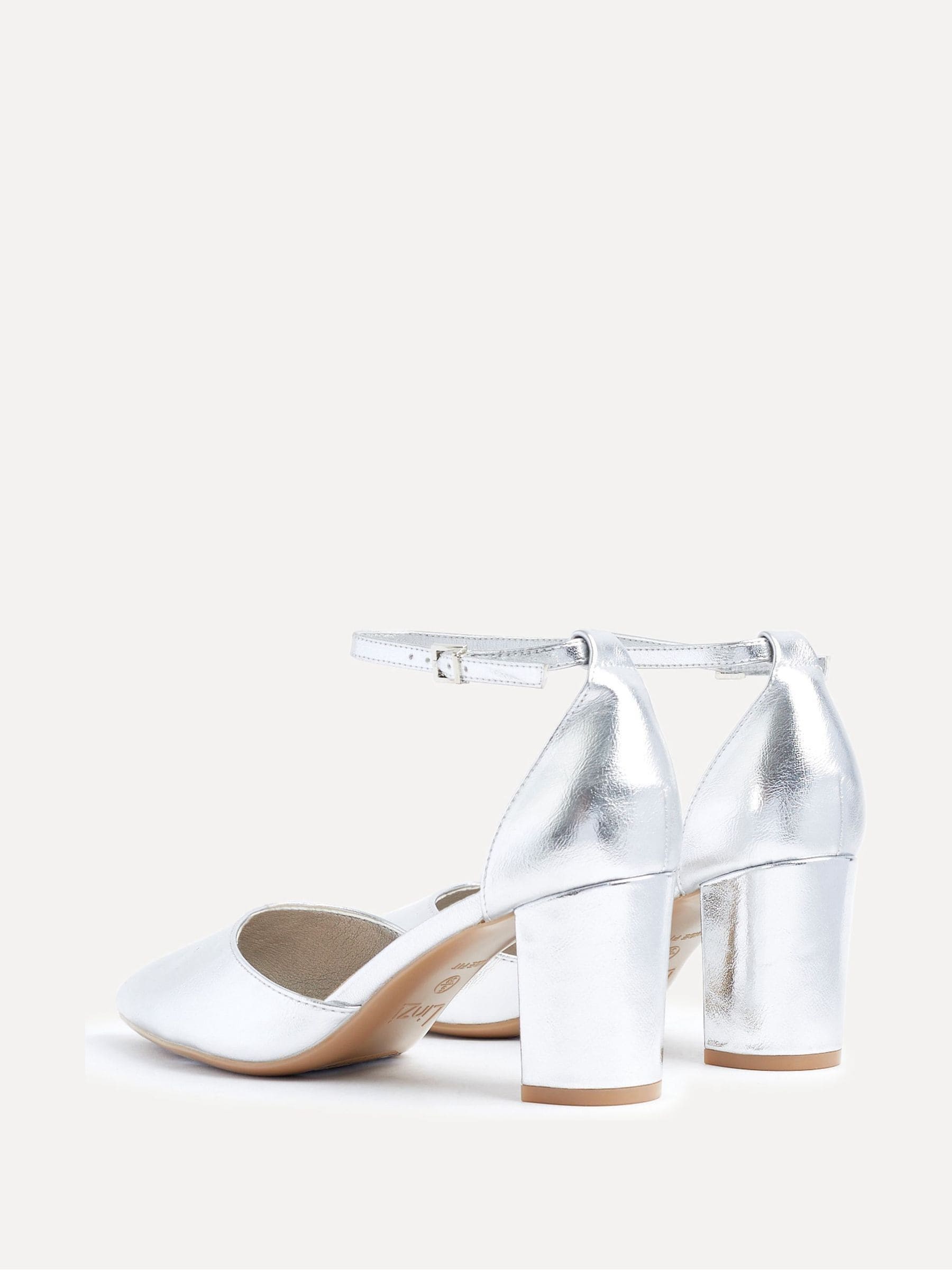 Zilver - Linzi Davina pumps met blokhak en dichte hiel