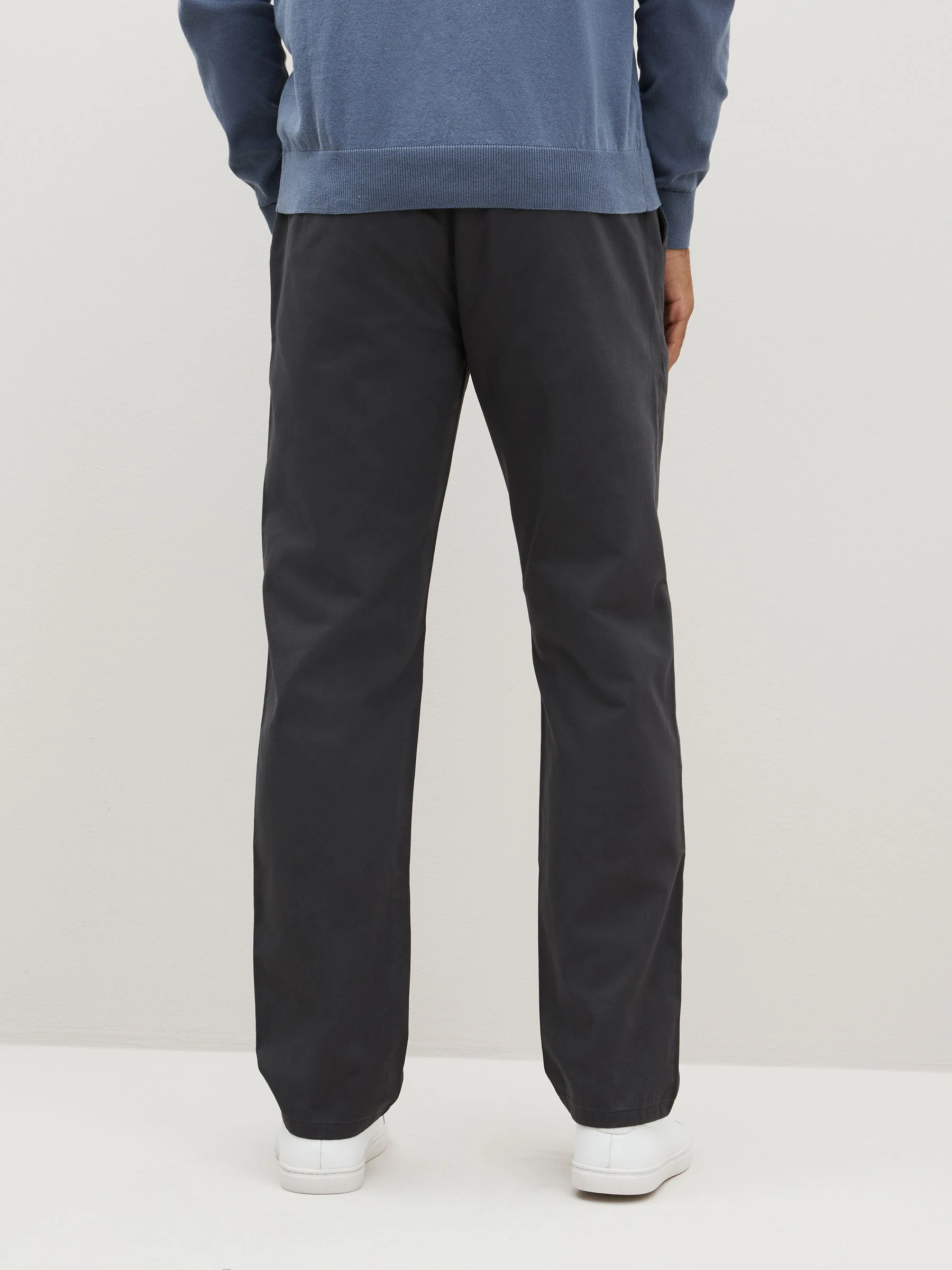 Grijs - Straight-fit chino van 100% katoen