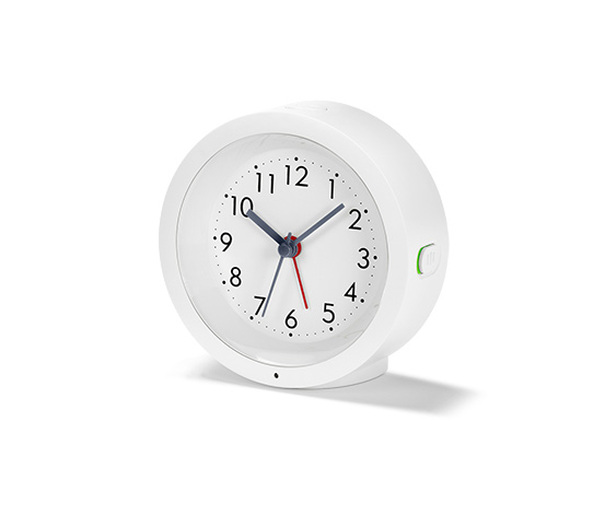 Analoger Quarzwecker mit Hintergrundbeleuchtung