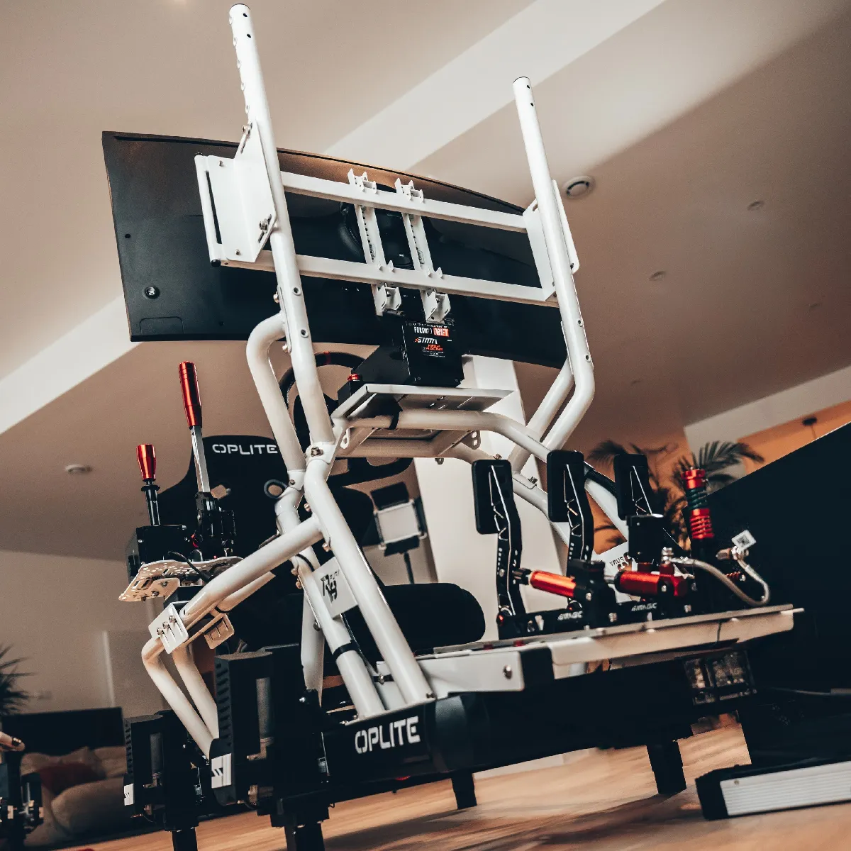 Oplite R8 FURY WHITE