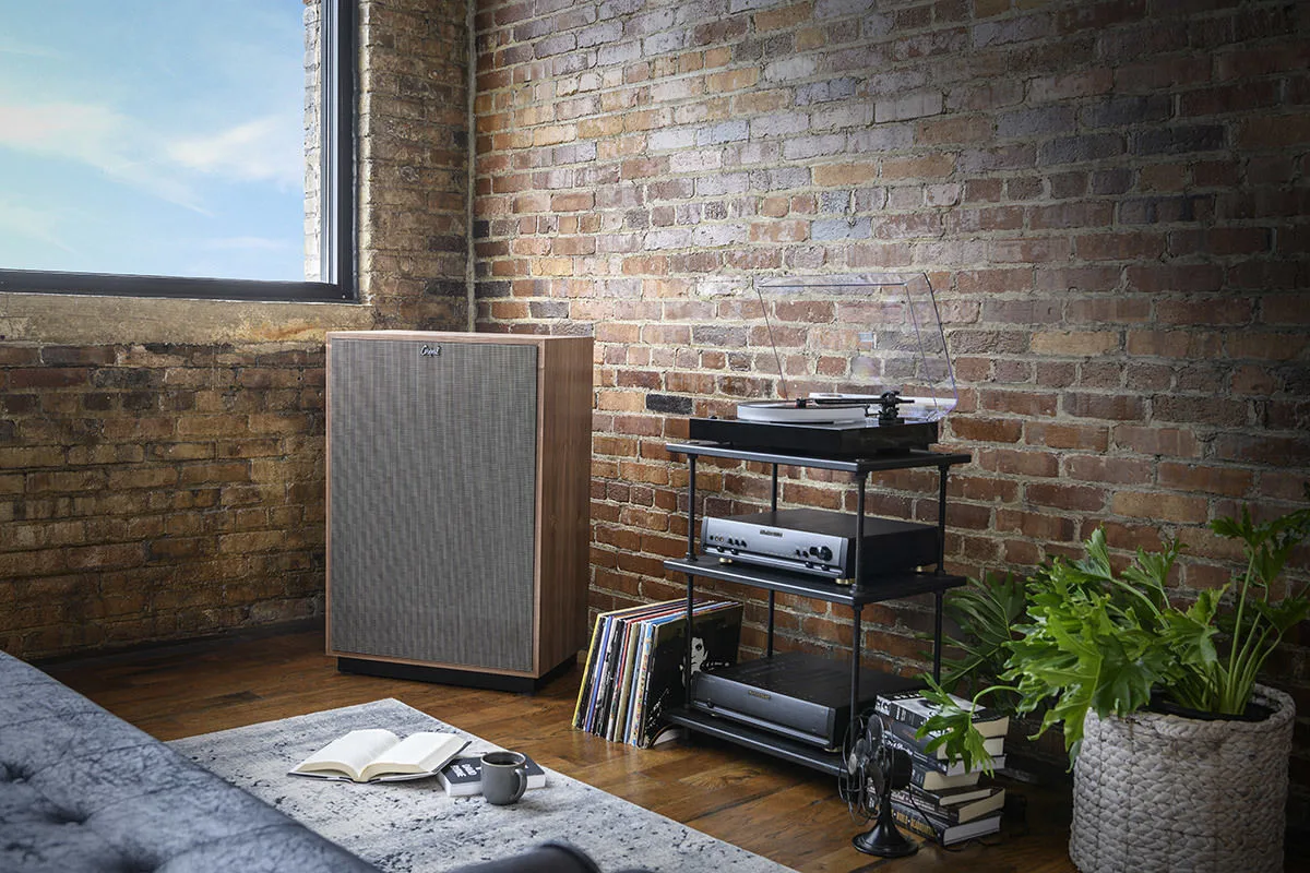 Klipsch Cornwall IV Noyer (la paire) Enceintes colonne