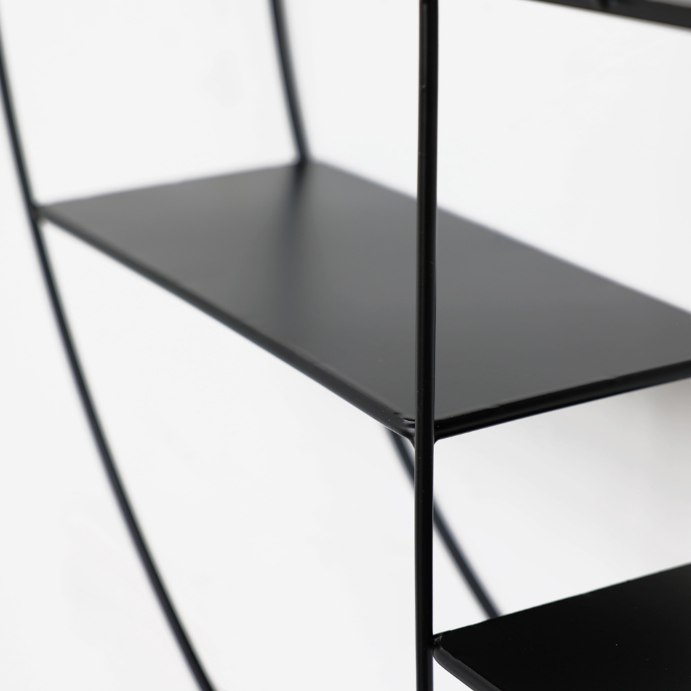 Etagère murale en métal noir avec 4 plaches - ronde - 50x10 cm