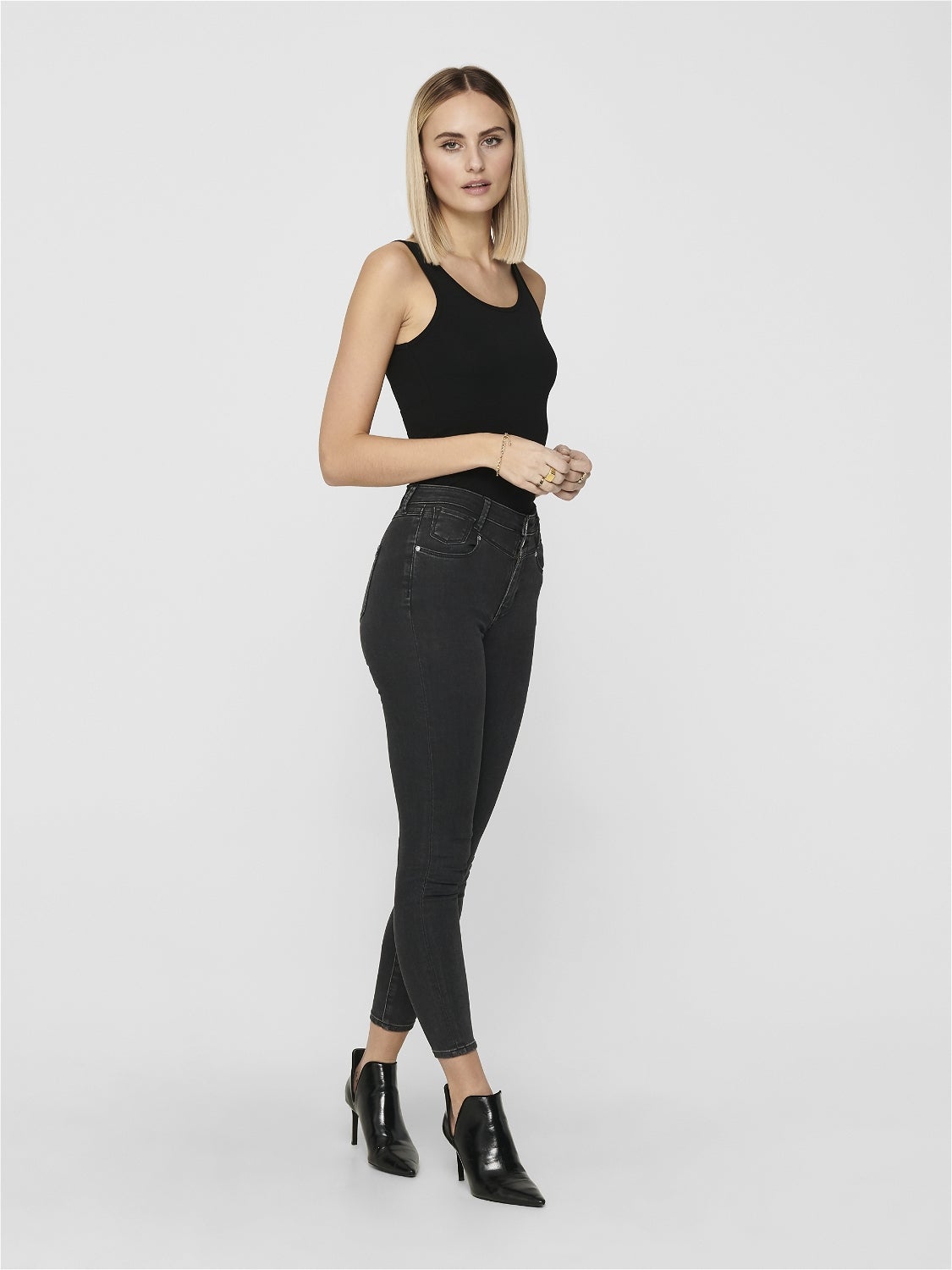 ONLLIVE Tanktop Black