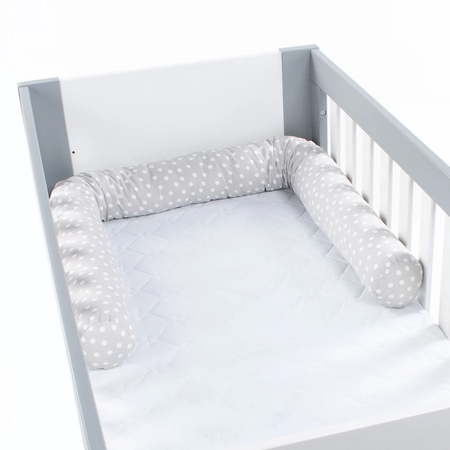 babybay® Nestchenschlange Piqué perlgrau Punkte weiß