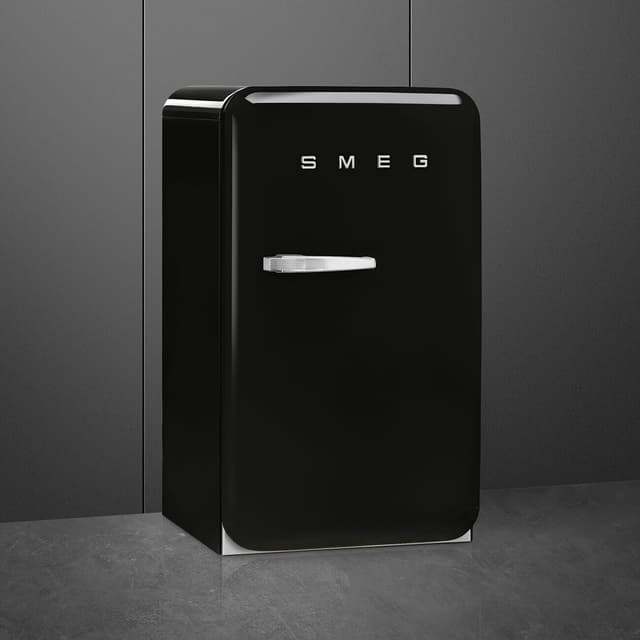 Smeg 50's Style køleskab FAB10HRBL6 (sort)