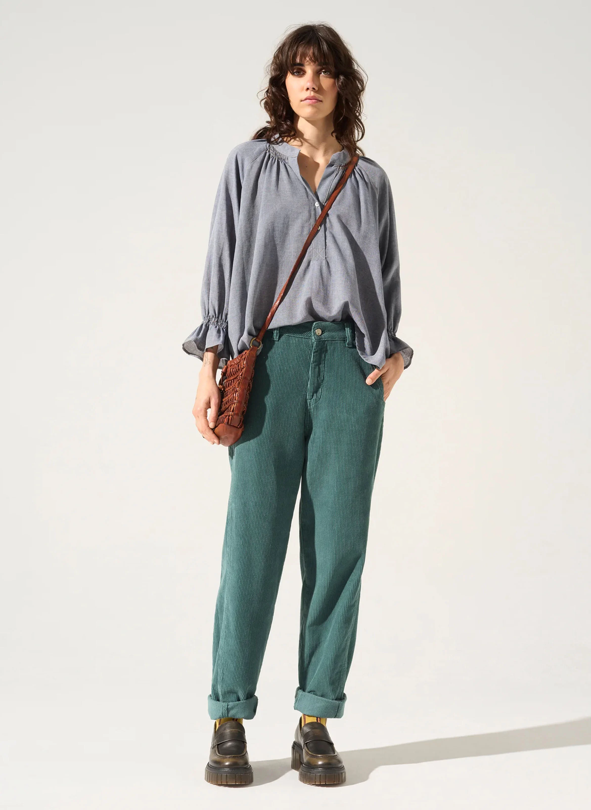 MARA - Pantalon mom en coton| Bleu