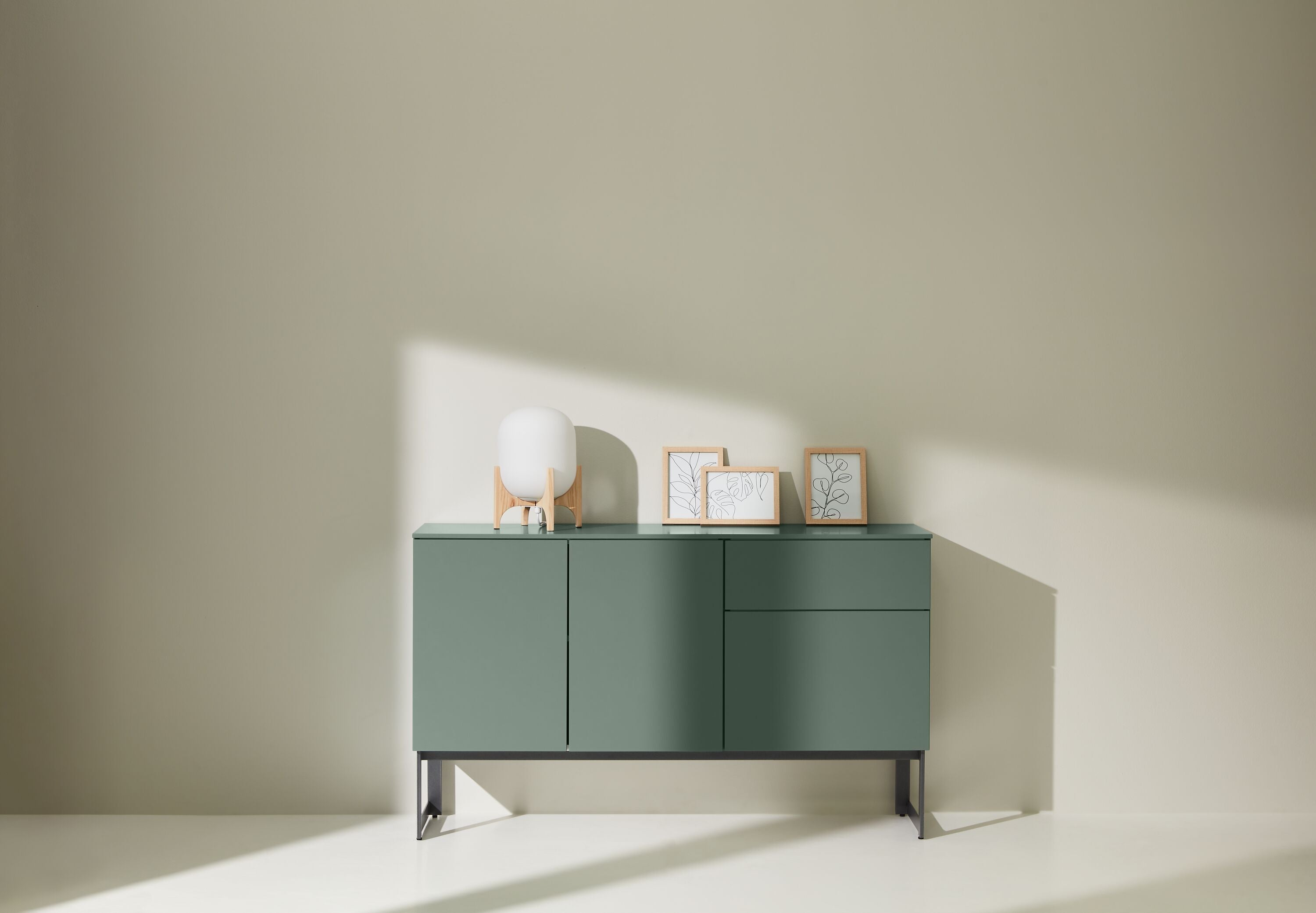 TILL Sideboard - Grün / B: 140.0 cm x T: 41.0 cm x H: 83.8 cm