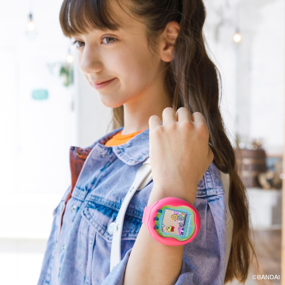 Tamagotchi Uni Pink