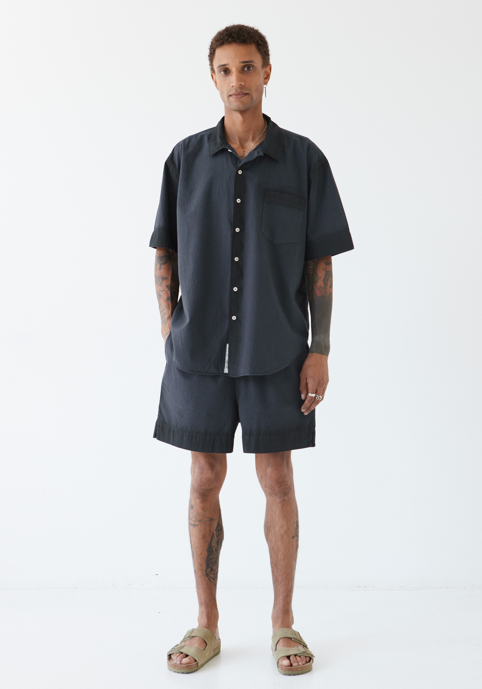 Lavie Kurzarmhemd John Washed Black