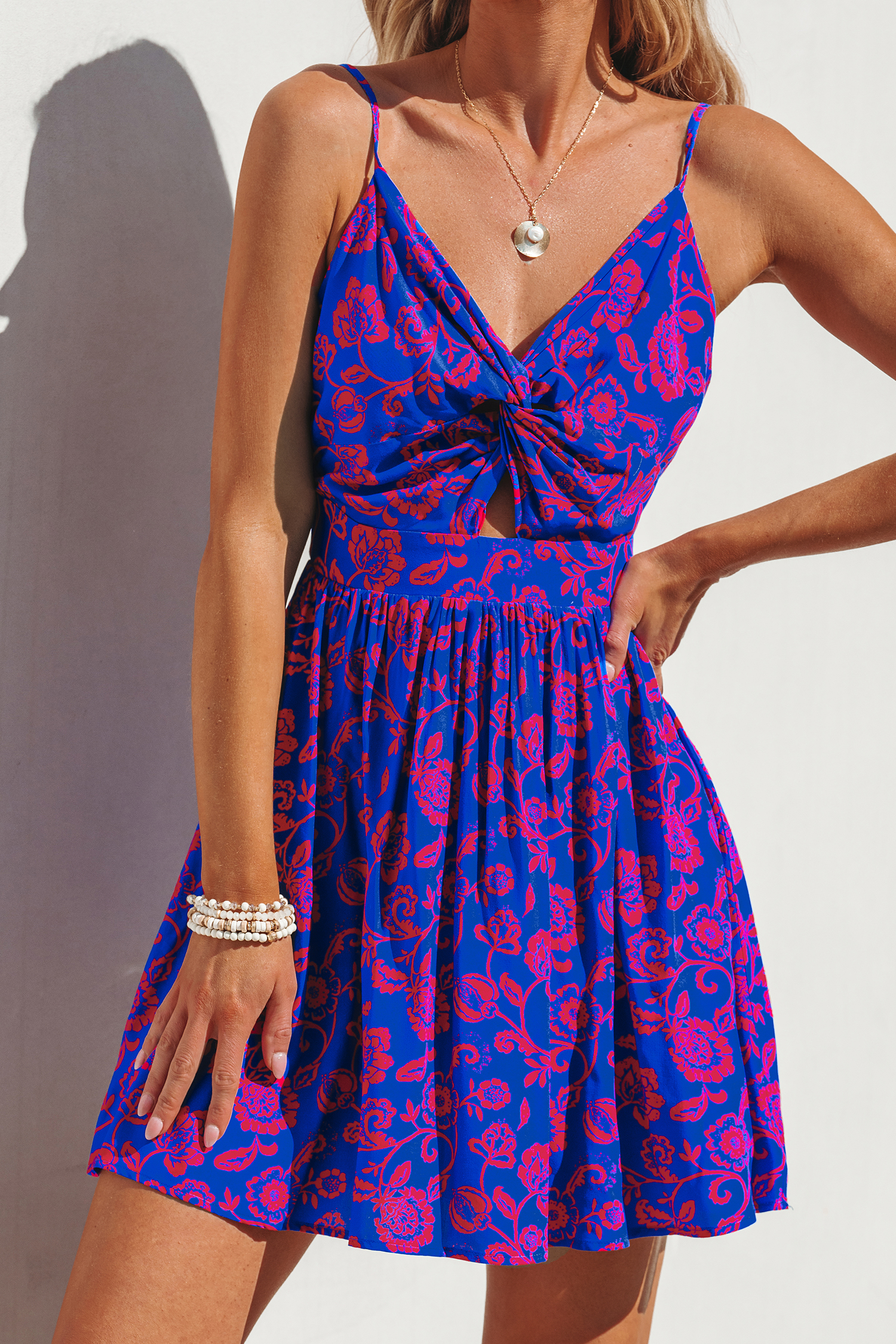 Robe mini torsadée et découpée ethnique