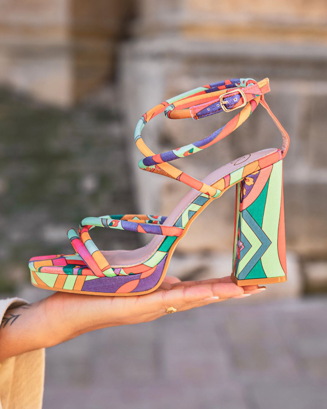 Sandale femme talon carré multicolore à motif - Léna