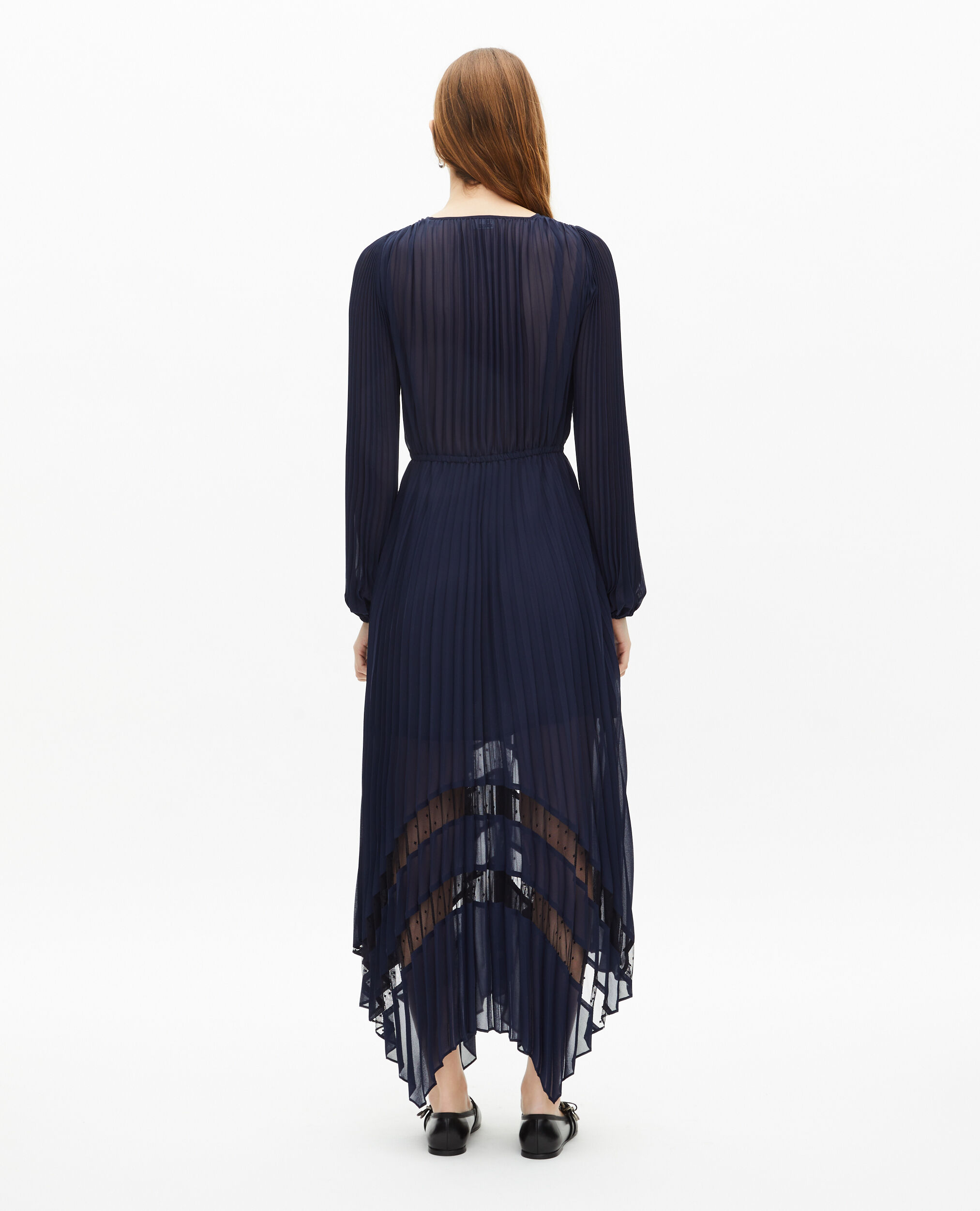 Robe longue plissée avec dentelle bleu marine