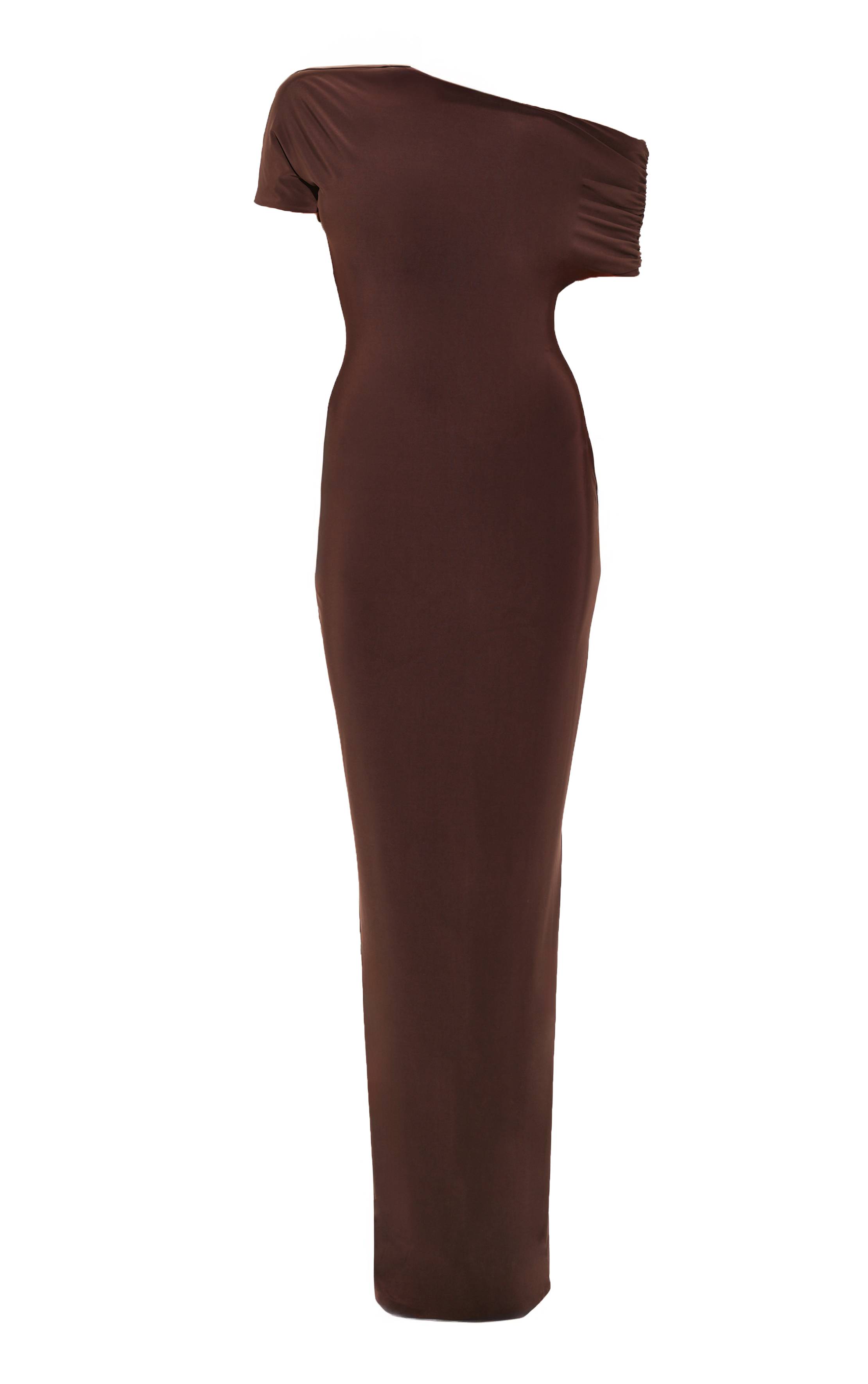 Dark Chocolate Robe Longue Asymétrique À Manches Froncées En Tissu Soyeux Double Épaisseur