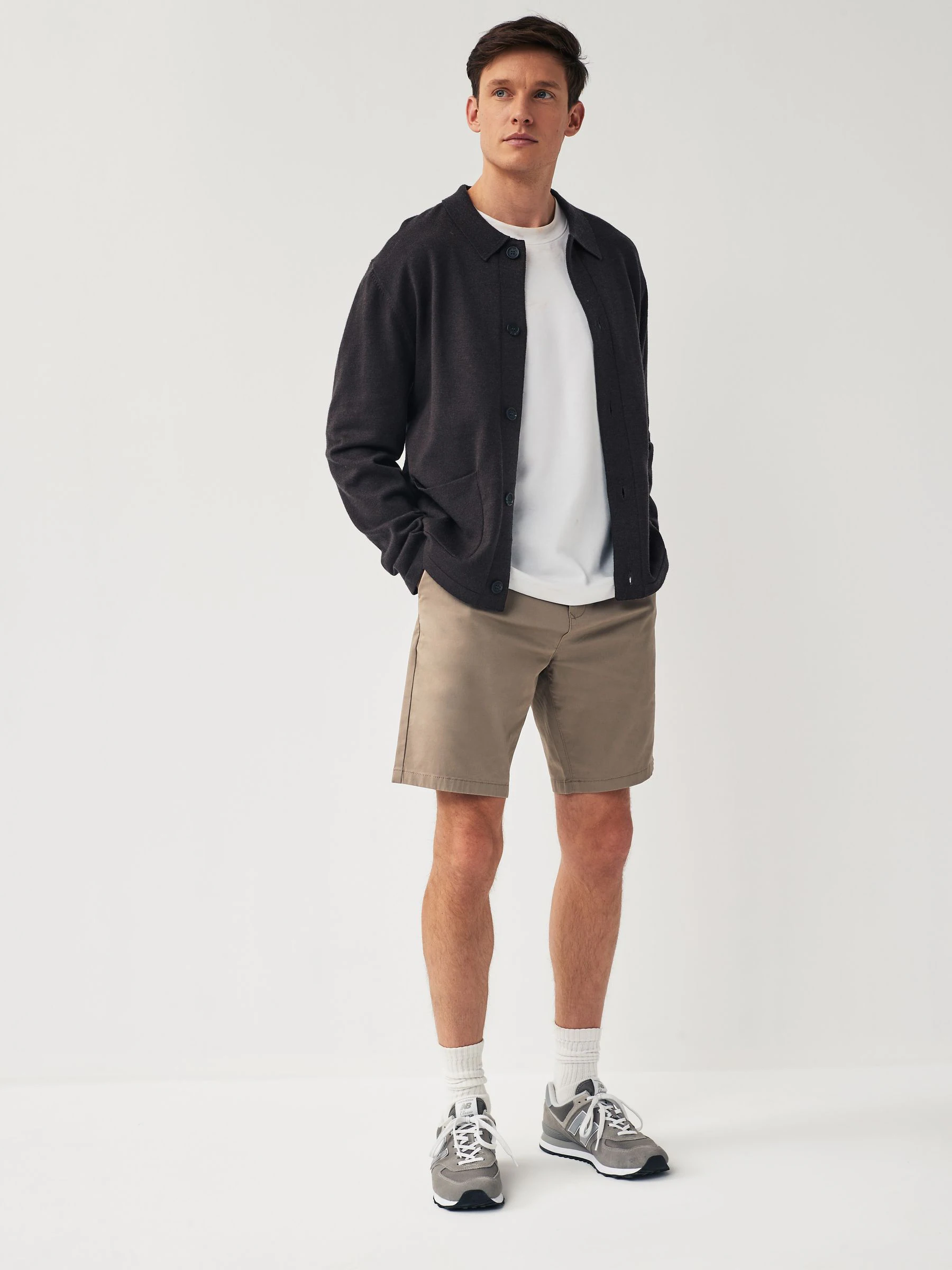 Donker kiezelkleurig - Slim Fit - Chinoshort met stretch