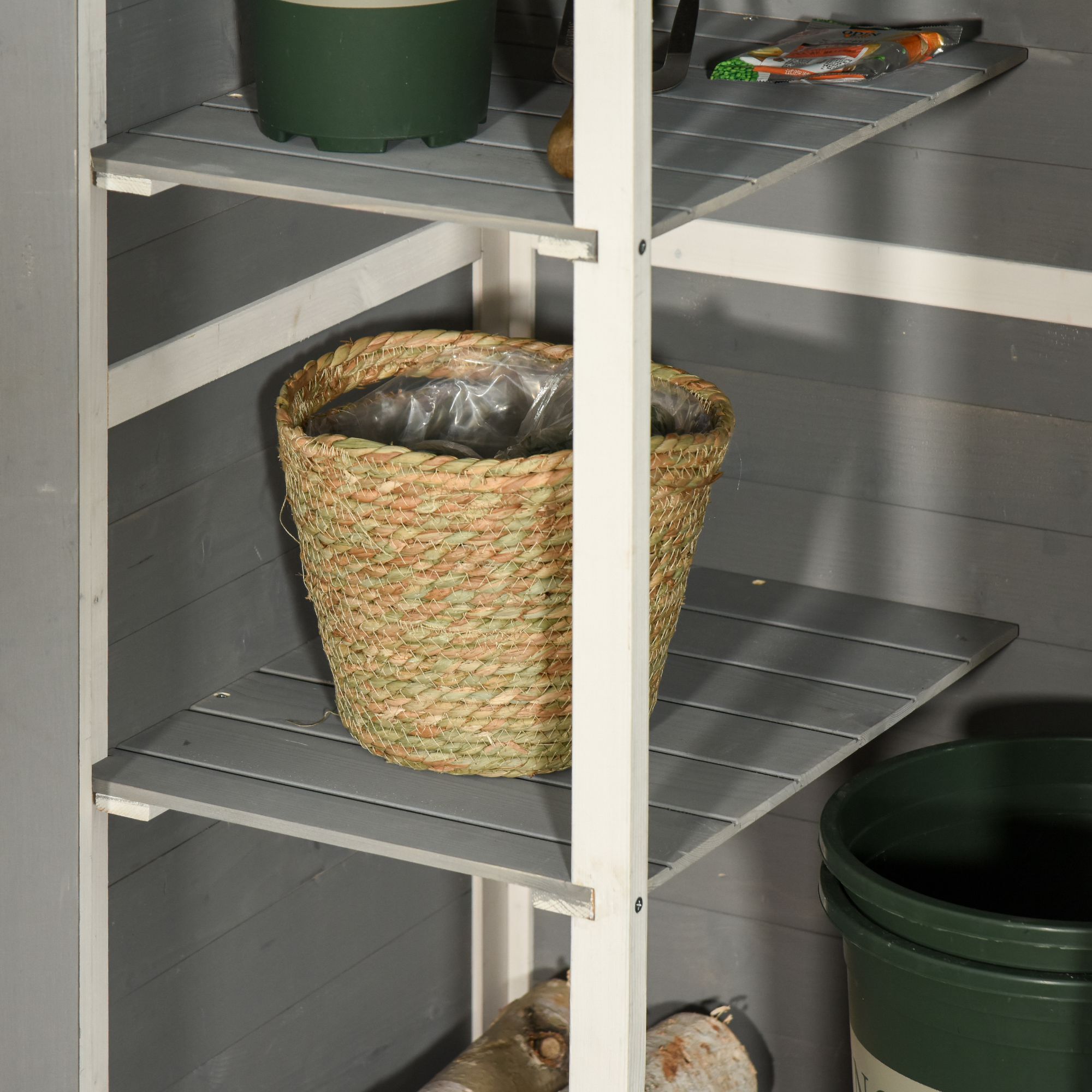 Outsunny Gerätehaus mit Regalböden 75L x 56B x115H cm