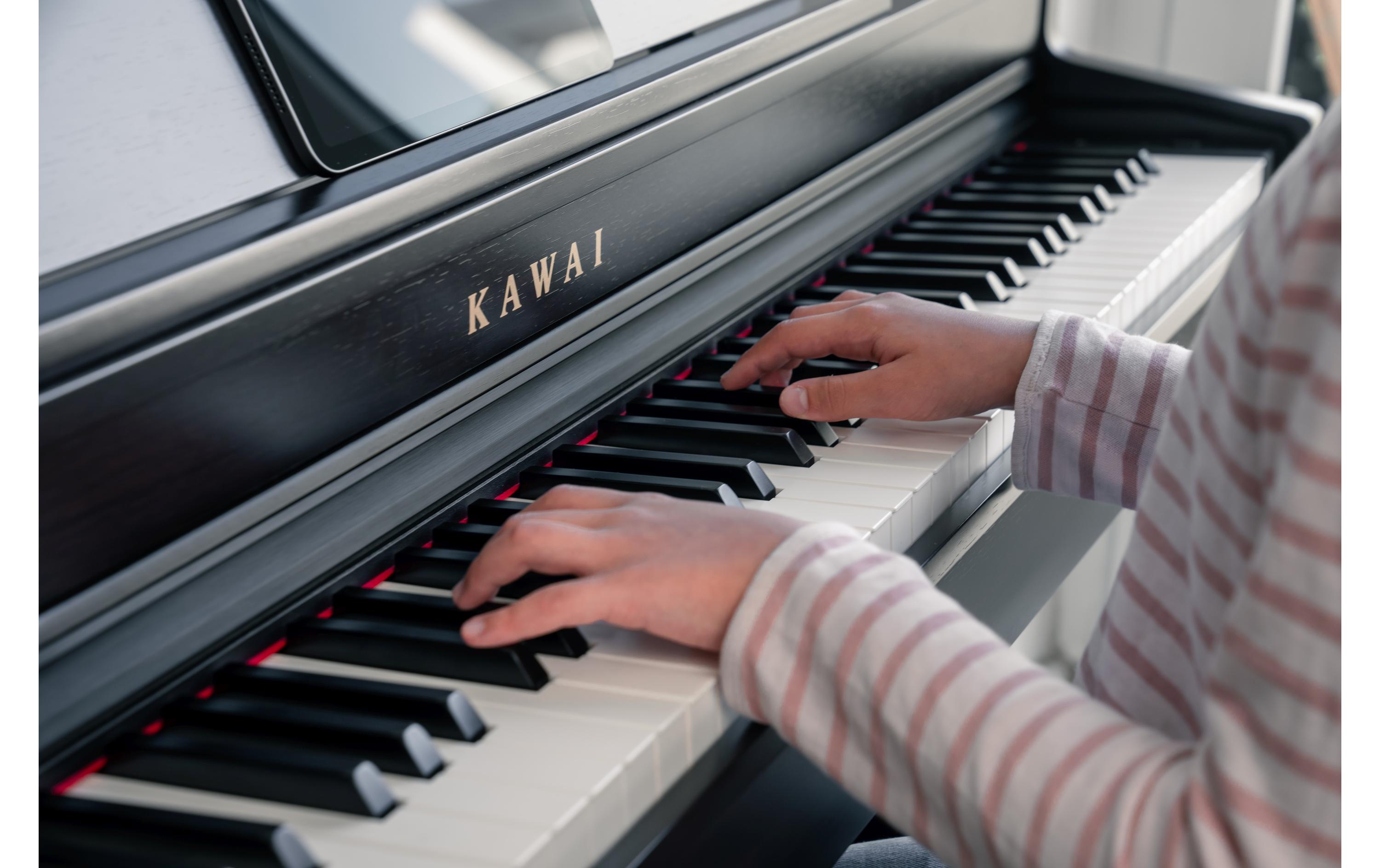 E-Piano CN-301 – Rosenholz<br>Digitalpiano mit Bluetooth-MIDI-Konnektivität, USB-Audiofunktionen und Unterstützung für die neuesten Apps