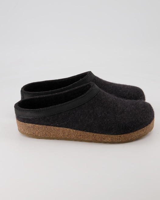 Haflinger Grizzly Torben Hausschuhe in Schwarz