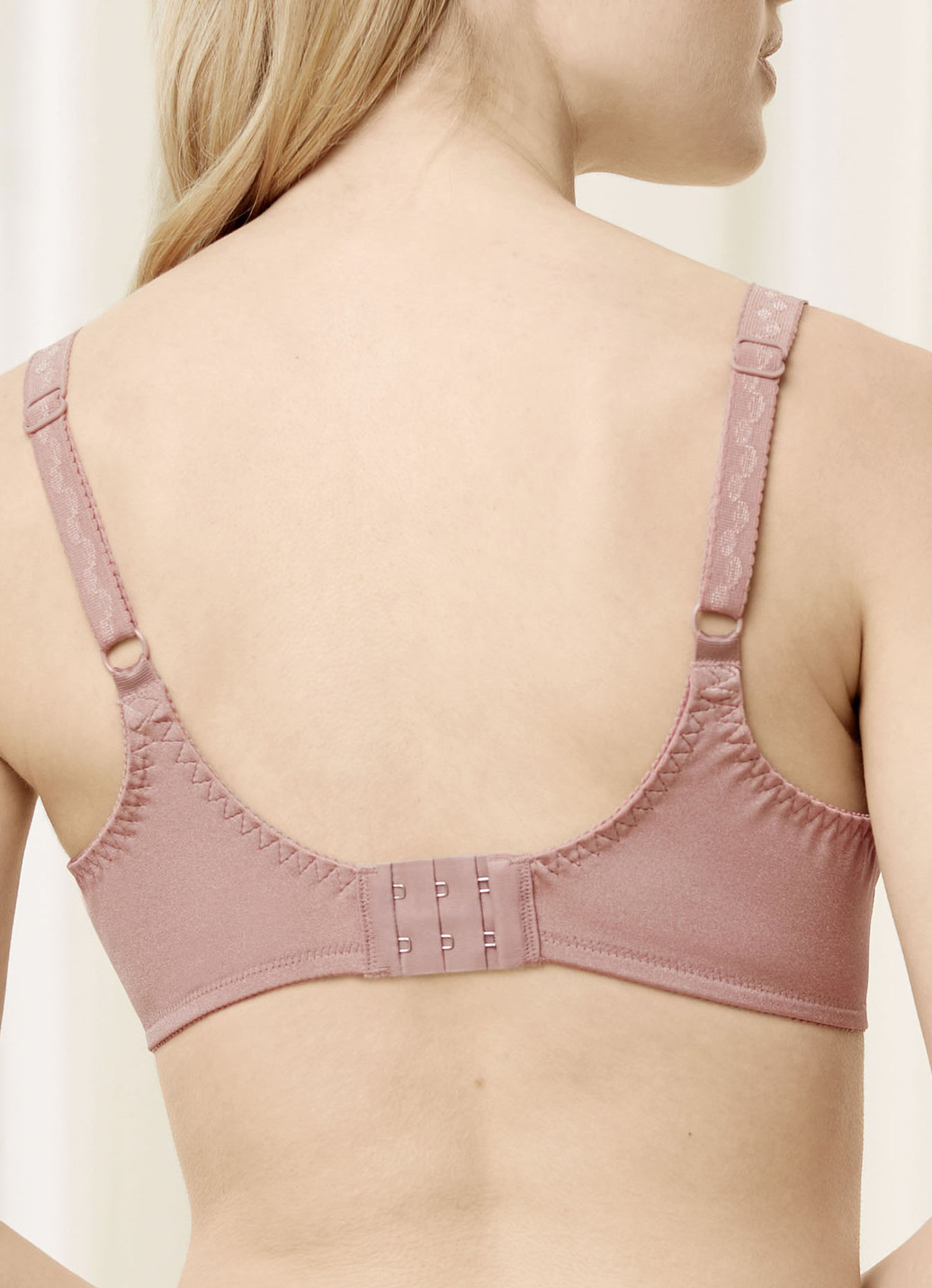 Triumph-Ladyform Soft-Minimizer-Bügel-BH