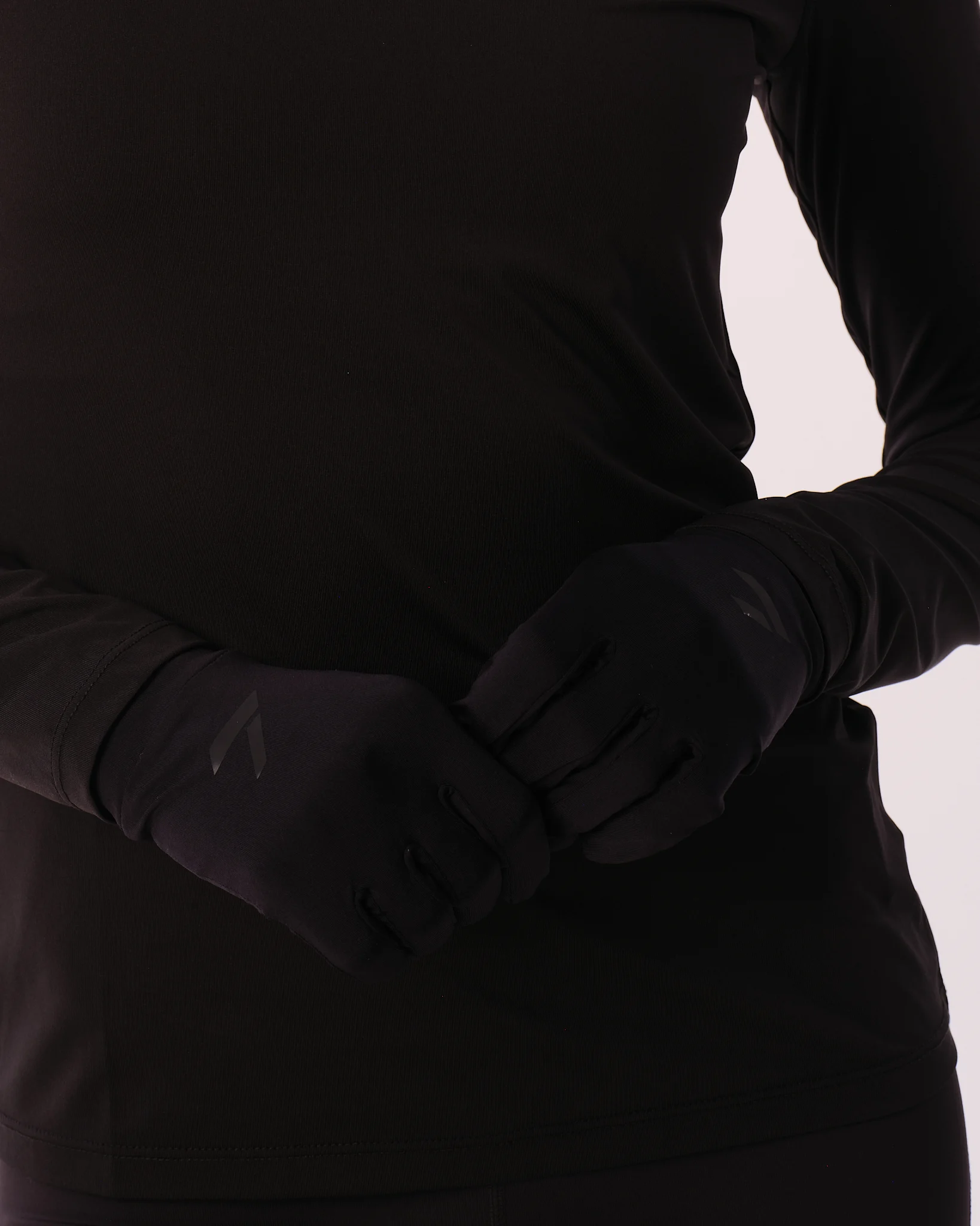 LEVITY Conquer Running Gloves Black Reflective