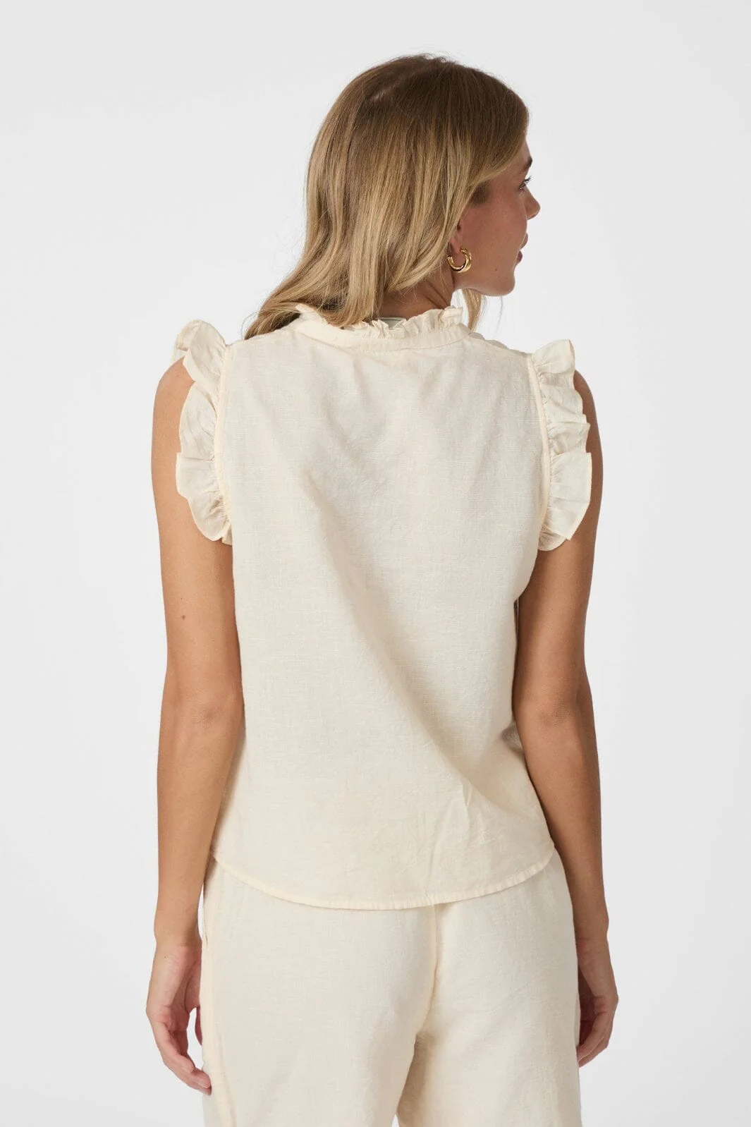 Neo Noir Siona Linen Top 160245