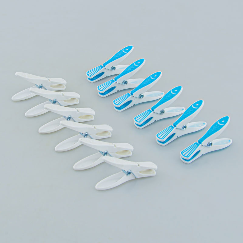 Lot de 12 pinces à linge 'Poissons'