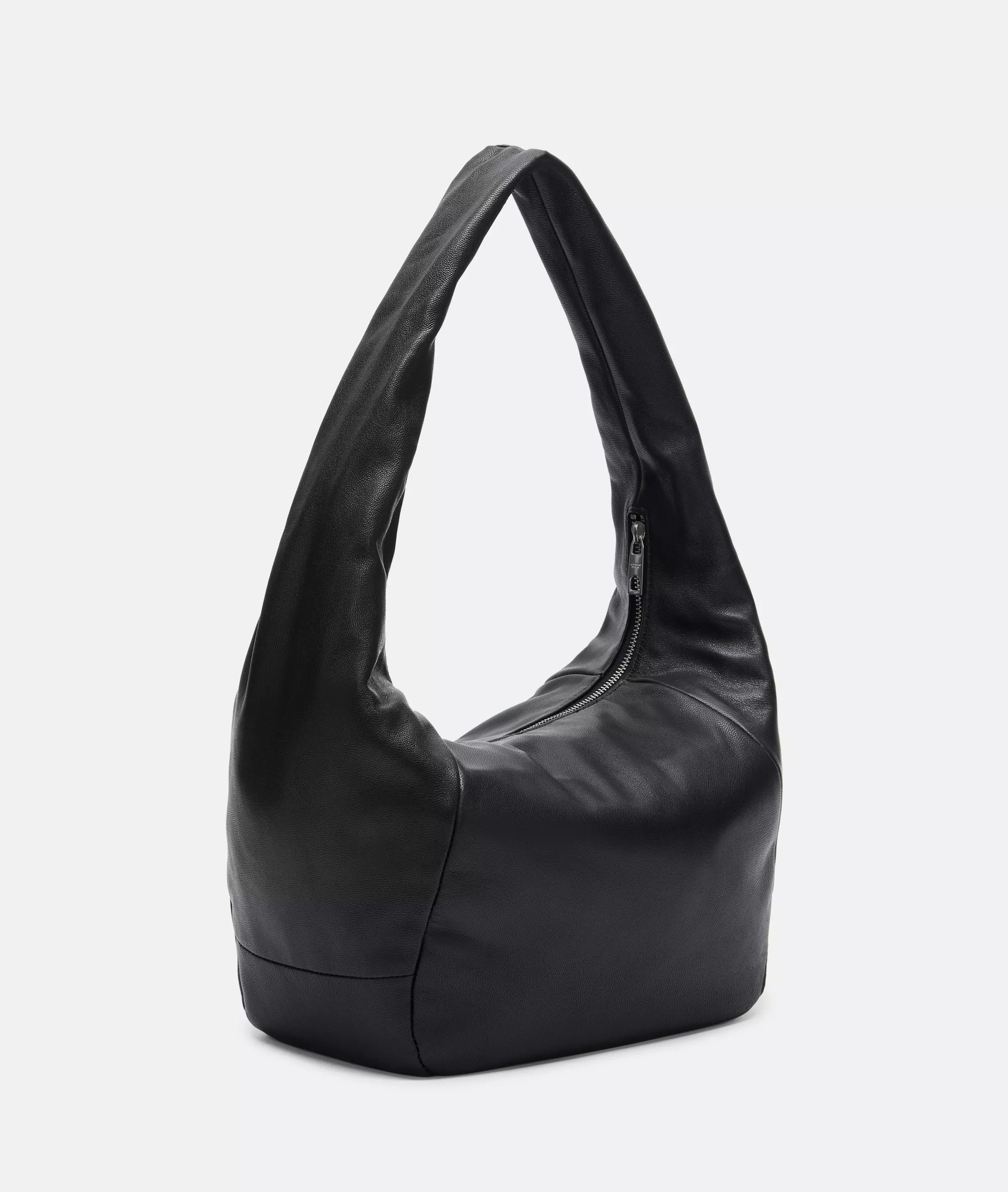 Farrah Hobo M Spacious leather pouch bag with a vintage look