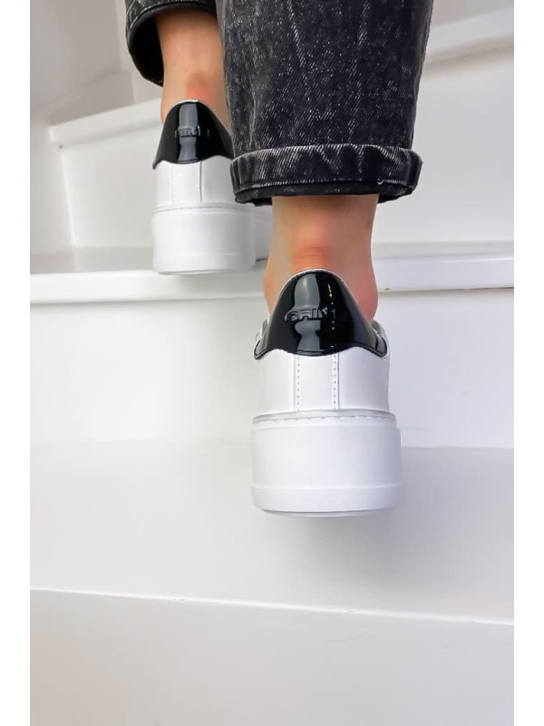 Sneakers WEIGHTLESS LOW TOP White - Crime London