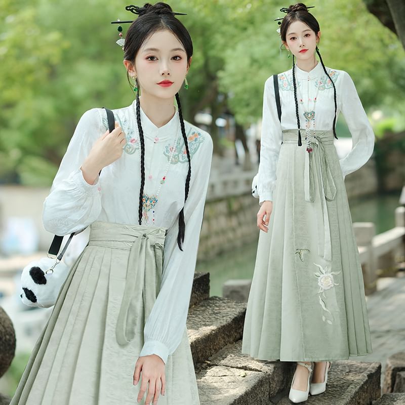 Fioridi - Bandkraag geborduurde Hanfu blouse / ketting