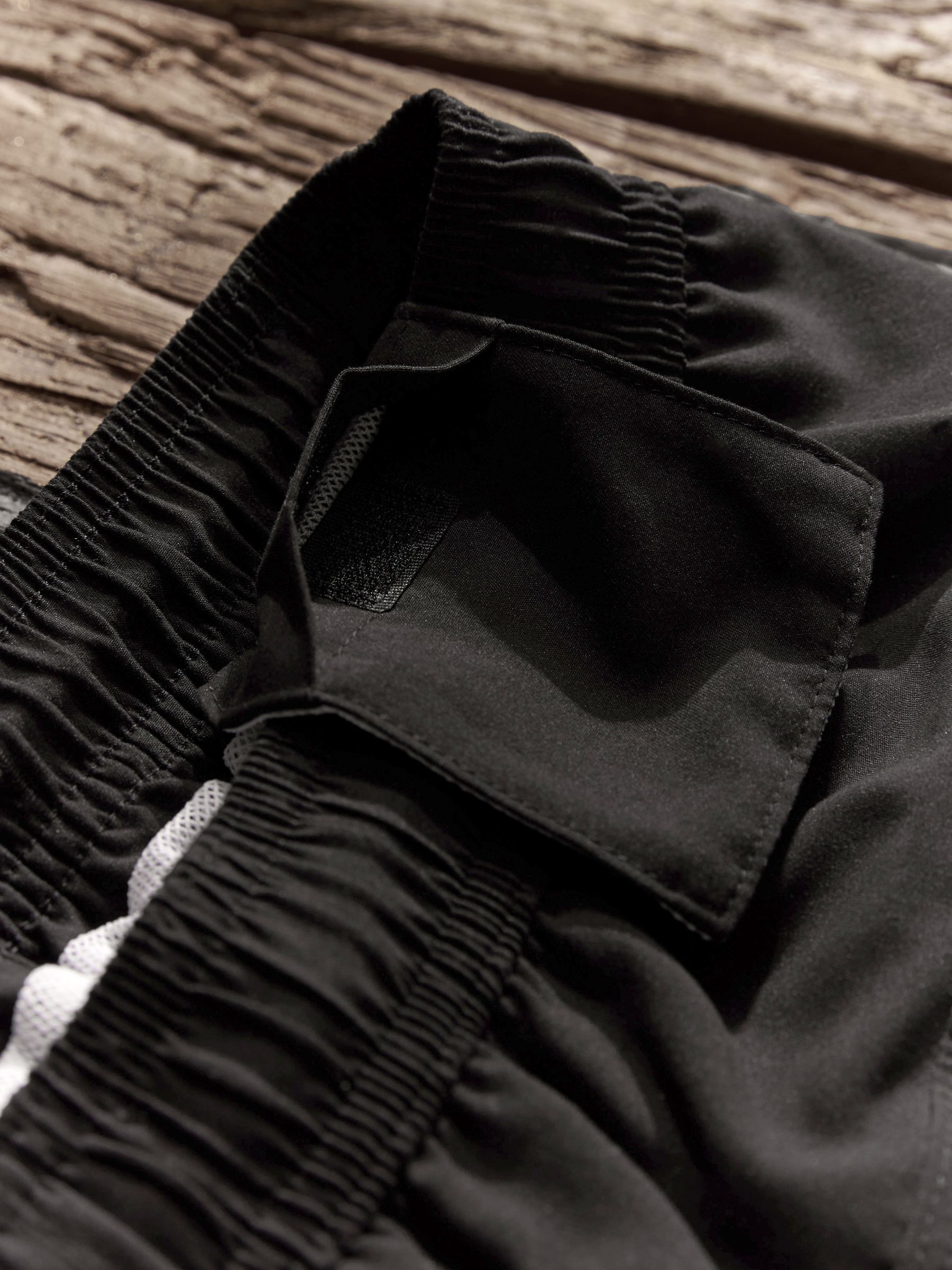 Zwart - Essential zwemshort