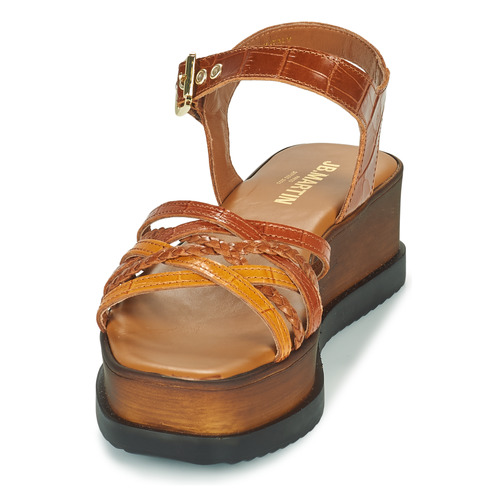 JB Martin - DAPHNE - VEAU ORANGE