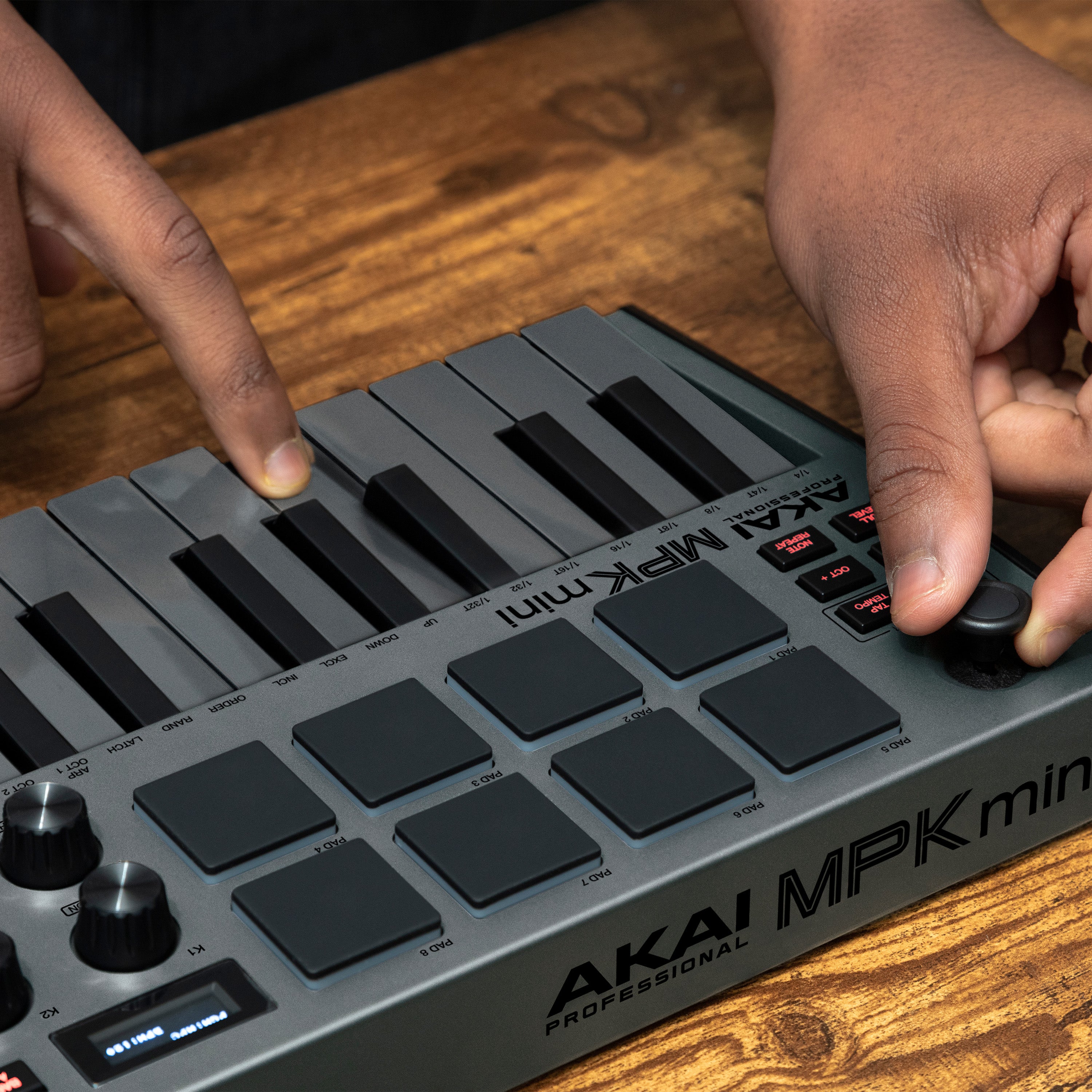 Akai Professional MPK Mini MK3 Special Edition Grey MIDI keyboard